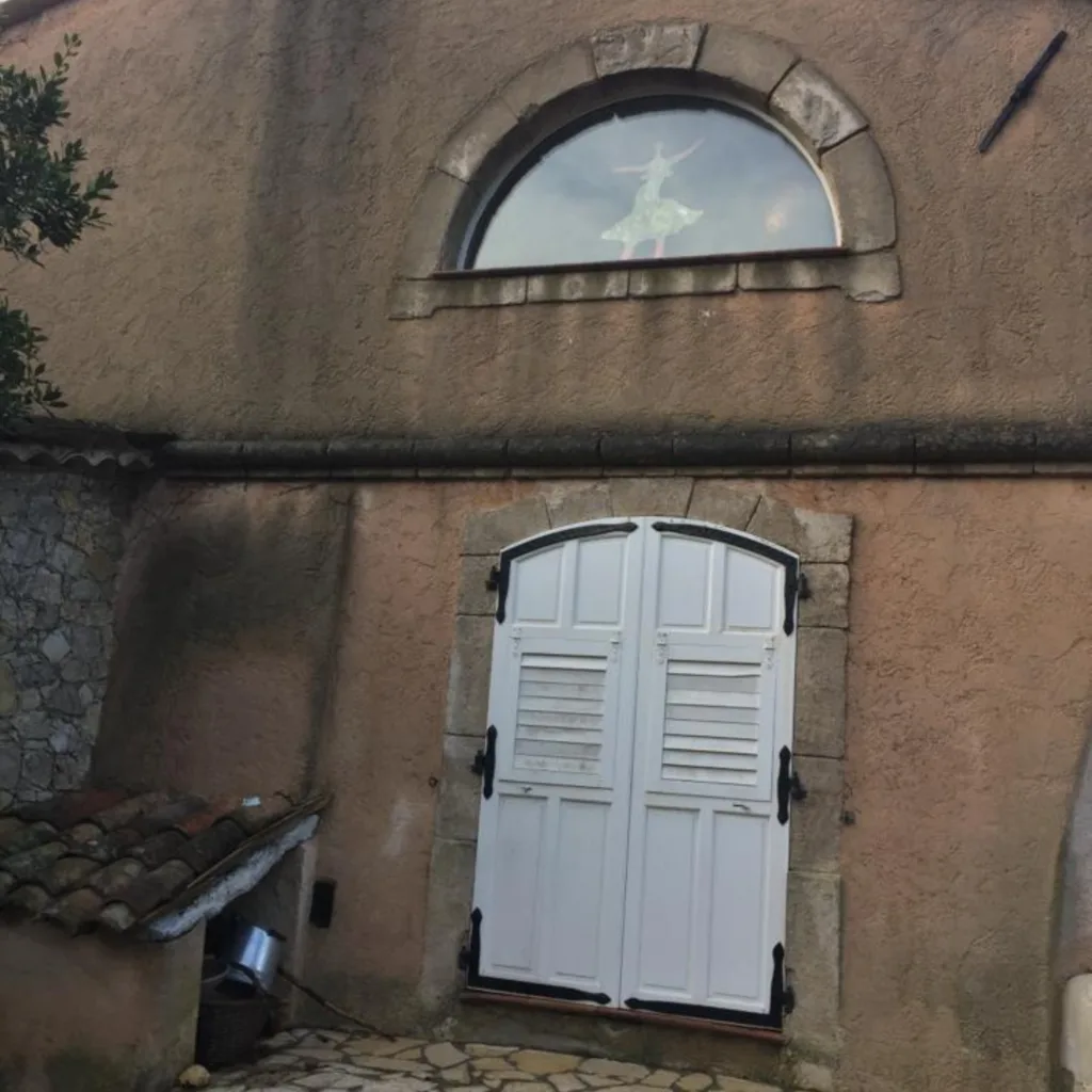 Reconnaître une façade encrassée